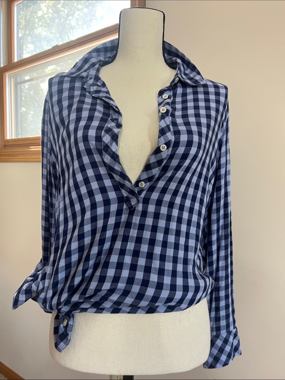 🌀🥣🎽Talbots Blue Gingham Button-Front Women's Top
